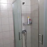 Sarah فلورا