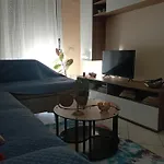 Sarah فلورا