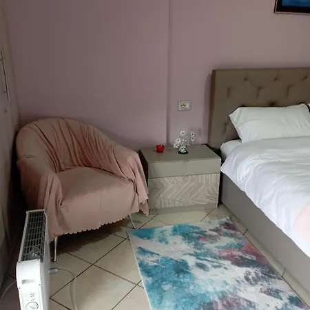 Sarah 公寓 Vlorë