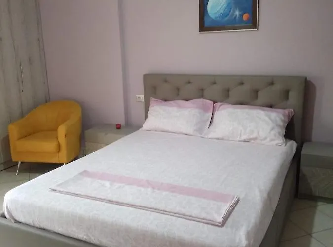 Sarah Apartament Wlora
